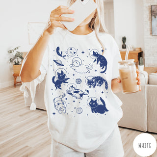 Cats in Space Shirt, Funny Cat Tshirt, Oversized Shirt, Aesthetic Graphic Retro Vintage T Shirt, Cat Lover Gift, Cat Tee DIEU