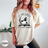 Comfort Colors Halloween Witch Book Shirt: Reading Witch Library Gift NNA
