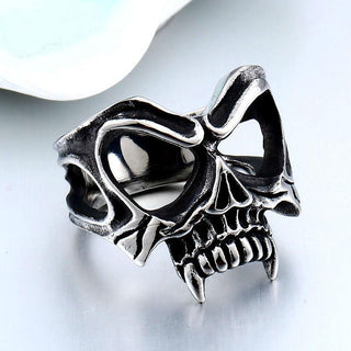 Vampire Skull Stainless Steel Ring