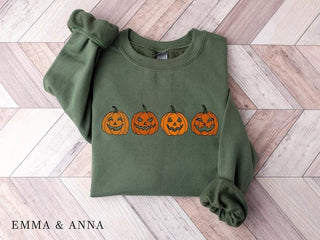 Pumpkin Sweatshirt, Pumpkin Sweater, Jack-o-Lantern Sweatshirt, Halloween Crewneck Sweatshirt, Halloween Sweater, Spooky Season, Fall Shirts HG