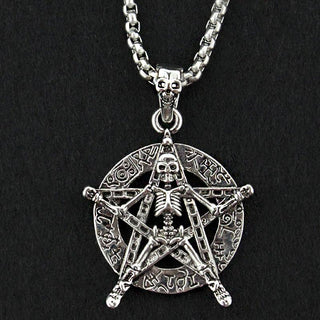 Zinc Alloy Star Skull Pendant Necklace
