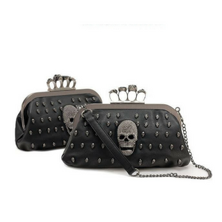 Vintage Skull Knuckle Ring Purse