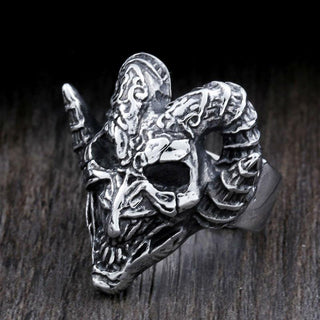 Skull Horn Punk Biker Ring