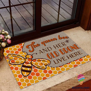 The Queen Bee And Her Old Drone Live Here Personalized Welcome Doormat NHD
