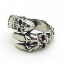 Skull Hand Ring - designfullprint